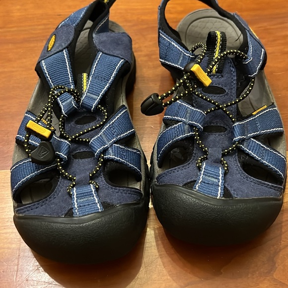 Keen Venice H2 Waterproof Sandals, Women’s 7, Blue - Picture 9 of 11
